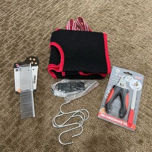 NWT Large Dog Grooming Kit